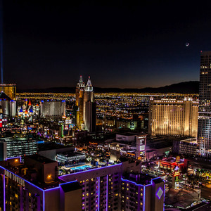 By night, Las Vegas, Nevada