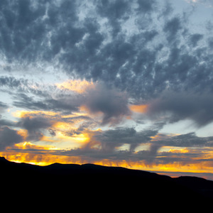 A springtime sunset in Pacifica